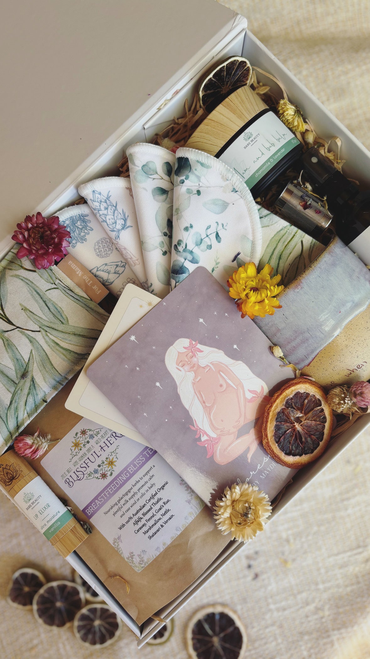 ‘The Boobie Box’ (breastfeeding support) - For The Mama Collective