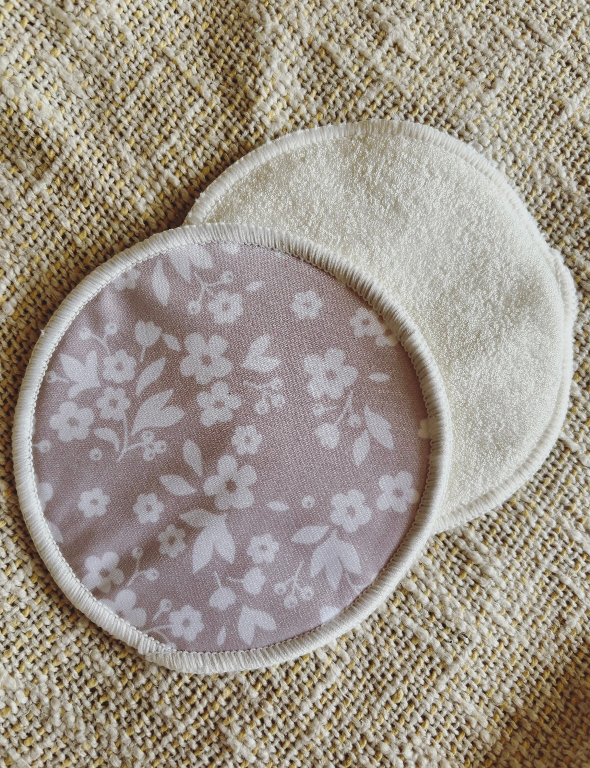 Bamboo fibre breastpads - For The Mama Collective