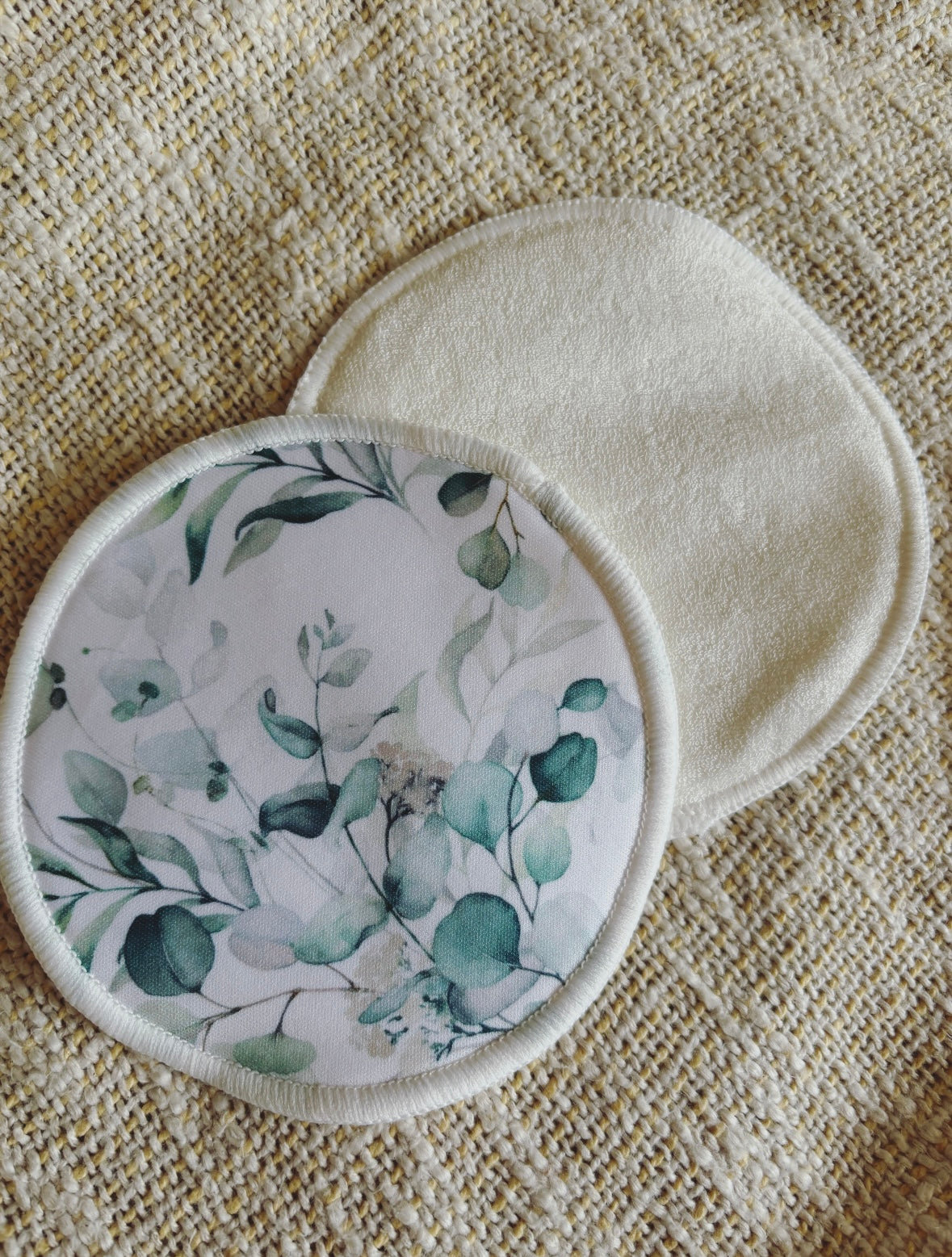 Bamboo fibre breastpads - For The Mama Collective