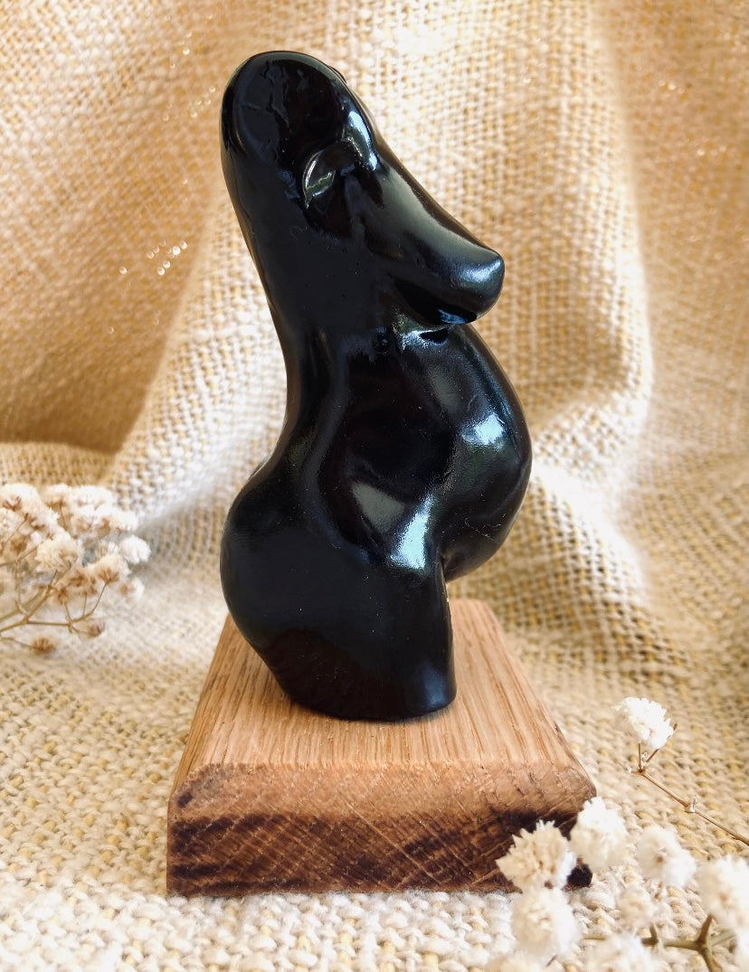 Pregnant goddess statue - For The Mama Collective